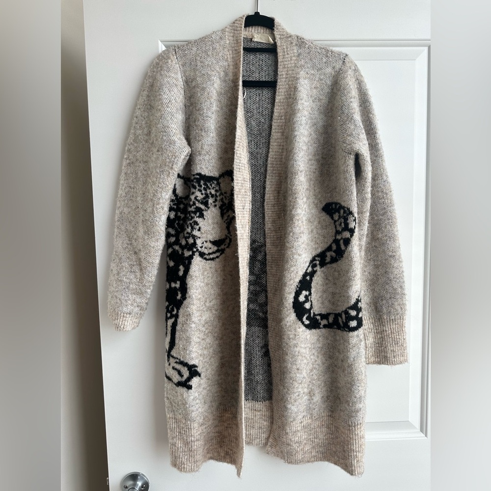 Leopard fuzzy sweater - longer length (mini dress length)